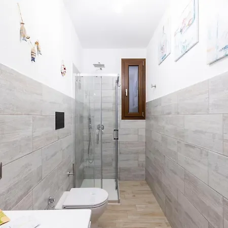 Jacuzzi E Giardino, 200mt San Giovanni (Nuoro)